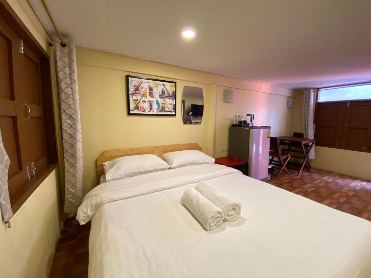 Bed In Beyt Boutique Hotel Нонтхабури Экстерьер фото
